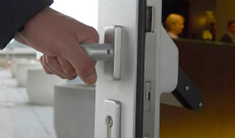corporate_OpeningDoors_2